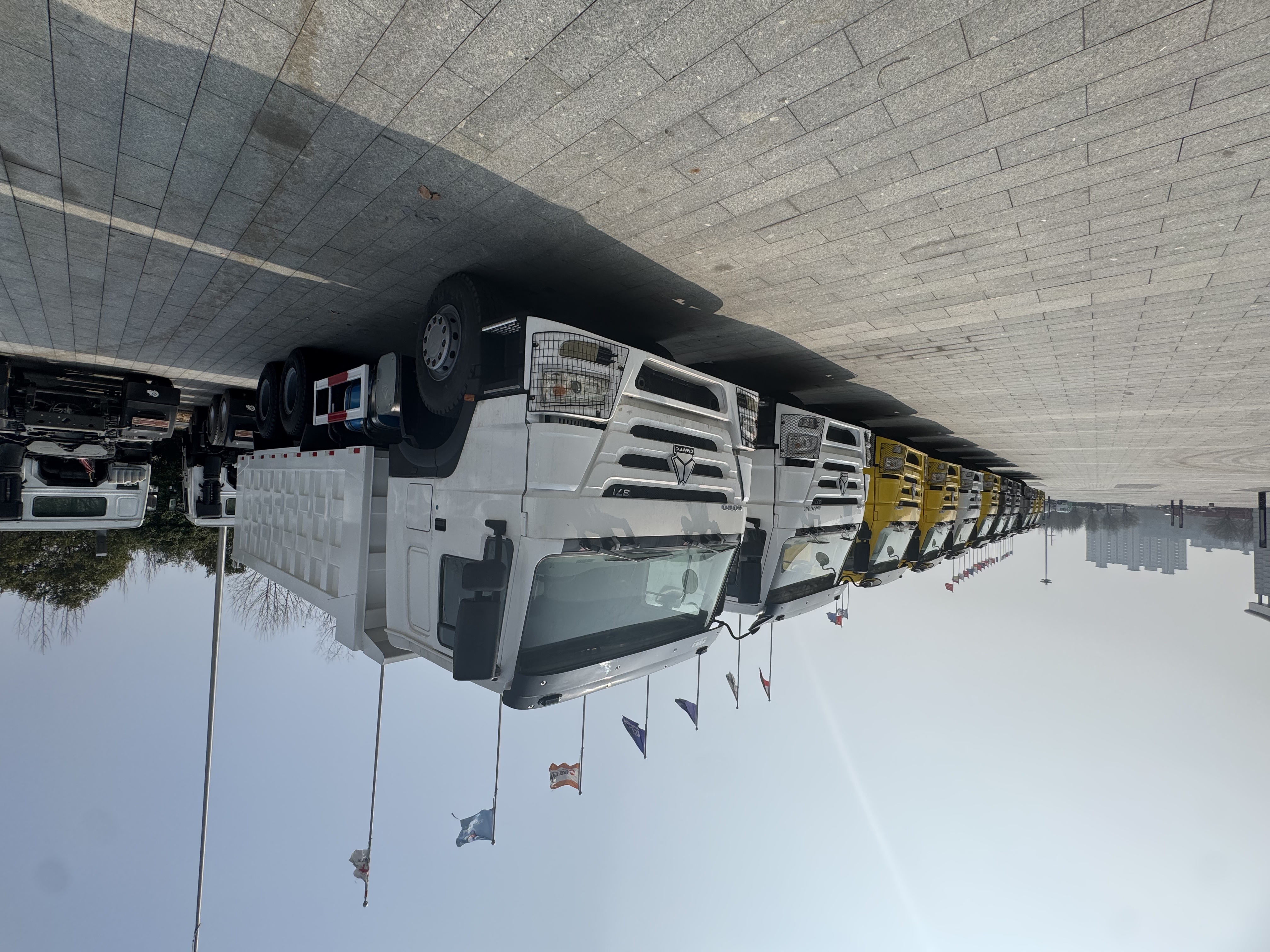 „SinoTruk Howo“ sunkvežimis yra paruoštas jums!